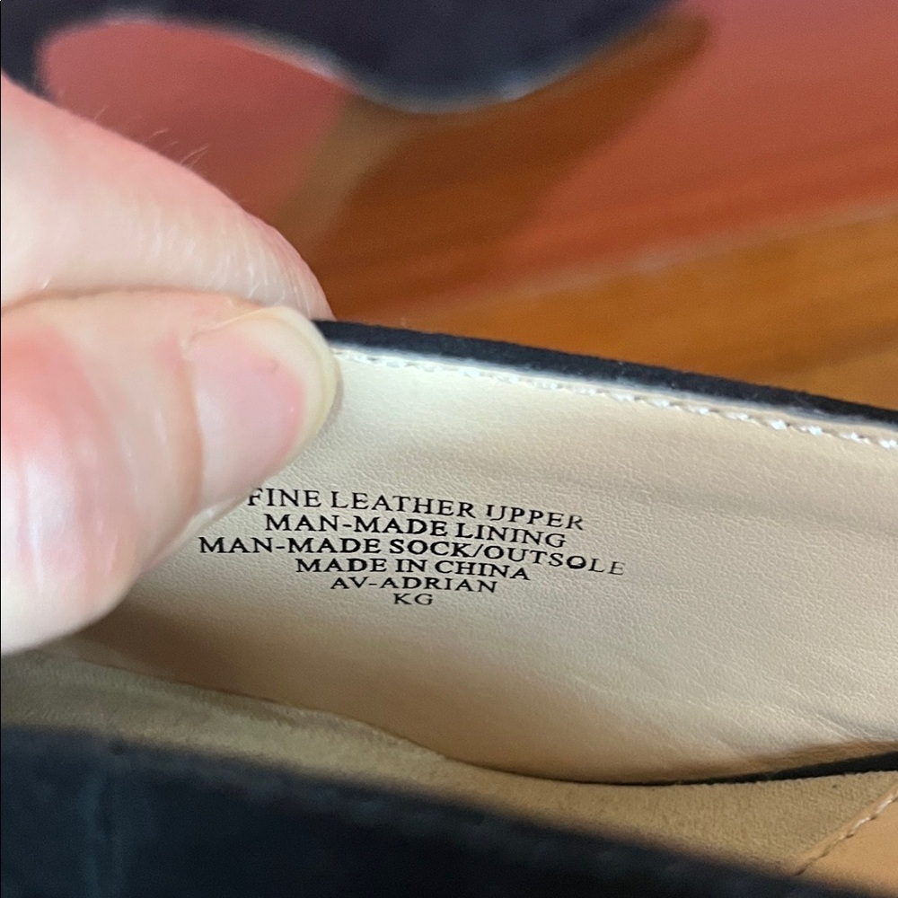 Like new Adrienne Vittadini Black Suede Mules - Picture 14 of 16